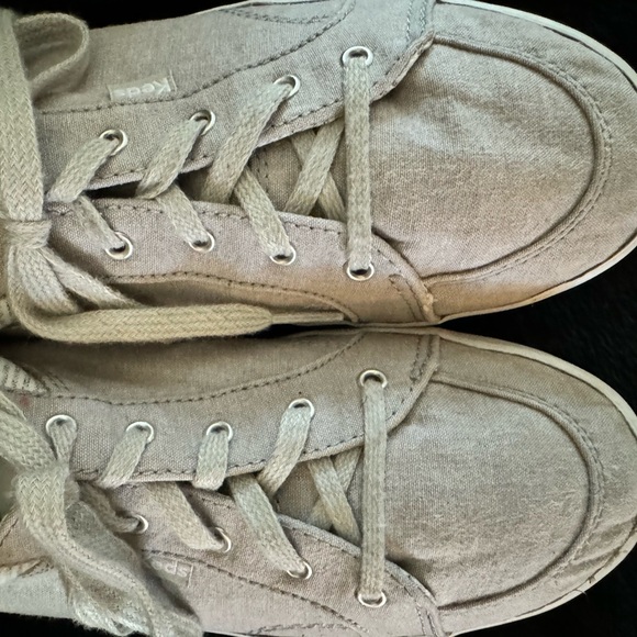 Keds size 10 Tennis Shoes, Lt. Gray, Gently Used~Back to School Ready! - Picture 7 of 9